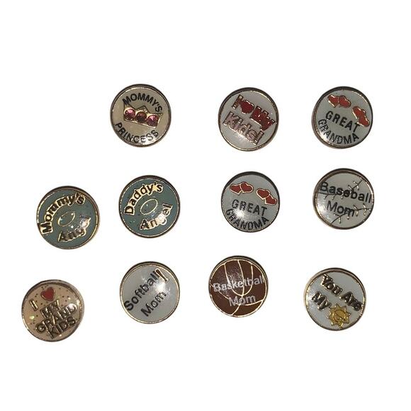 Lot of 60+ Pcs Round Floating Locket Crafting Charms Mom Dad Grandma Kids Love - Picture 5 of 6